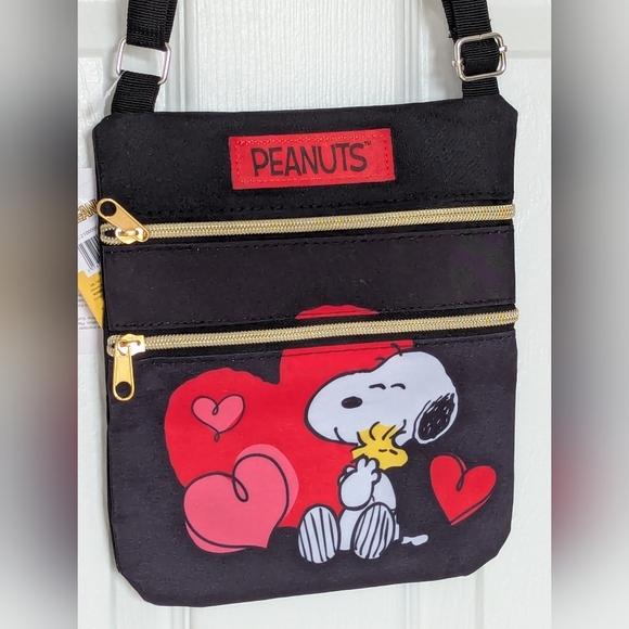NWT Peanuts Snoopy Kids/Girls/Teens Crossbody Bag/Purse - Picture 5 of 15